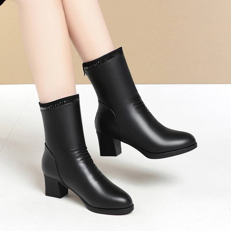 Mom in the middle of boots, shoes, autumn and winter 2024 new female cotton shoes, but knee boots, boots with velvet boots Martin boots