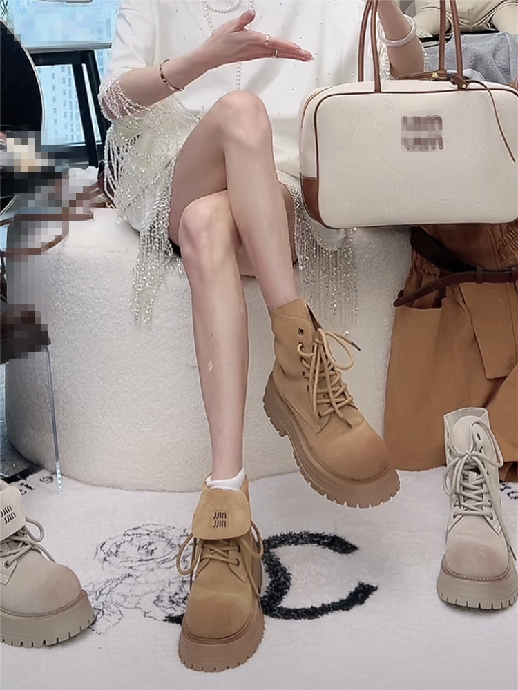 Rose Story Liu Yifei in the same summer penetration of breathable thick bottom, fashionable leather retro ravioli, Martin boots, wearing
