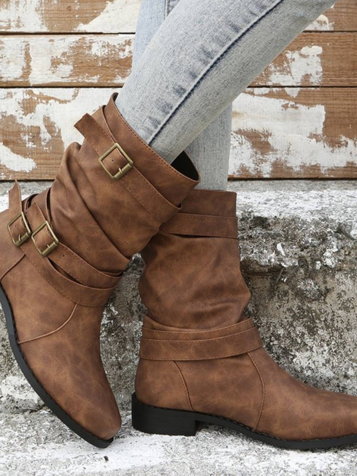 Women's Boot 2024 Autumn and Winter new European and American retro large size independent station round head low -heeled cigarette tube motorcycle women's boots