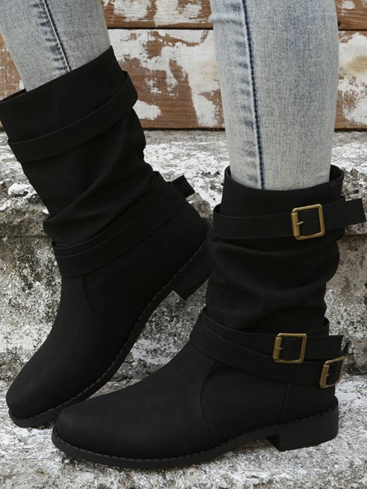 Women's Boot 2024 Autumn and Winter new European and American retro large size independent station round head low -heeled cigarette tube motorcycle women's boots
