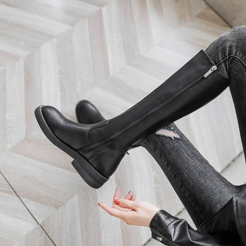 Long-bone boots and 2023 new velvet in the autumn and winter