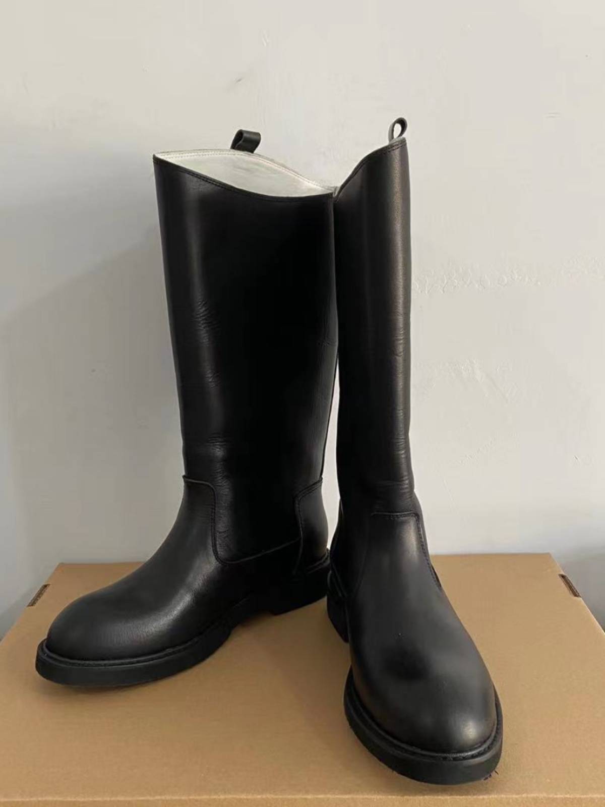 The Mongol Bullskin Boots Knight's Skided Outside Boots
