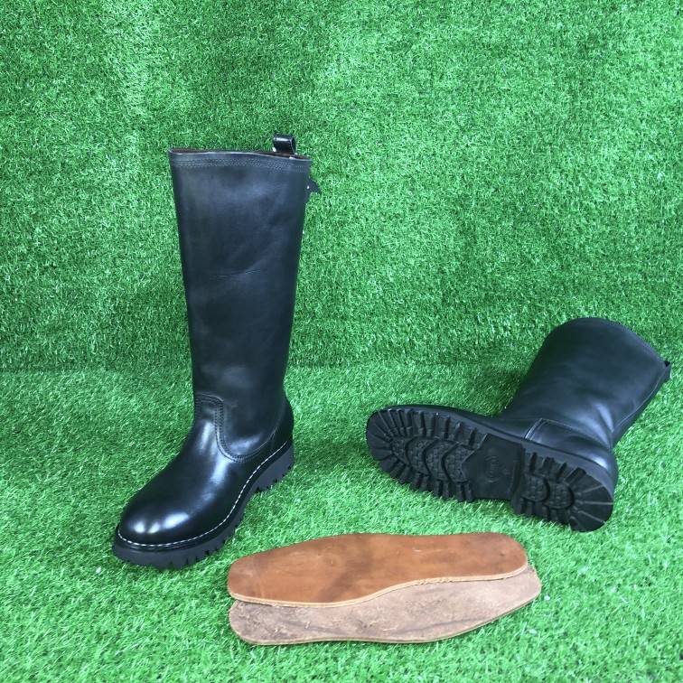 The new hawk's positive oxen-skin boots, Martin's high-shoe boots