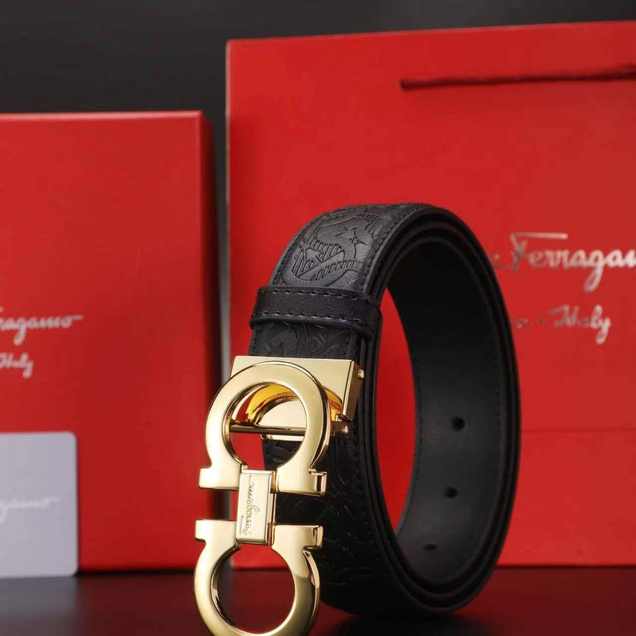 The big horseshoe-touch box, 105