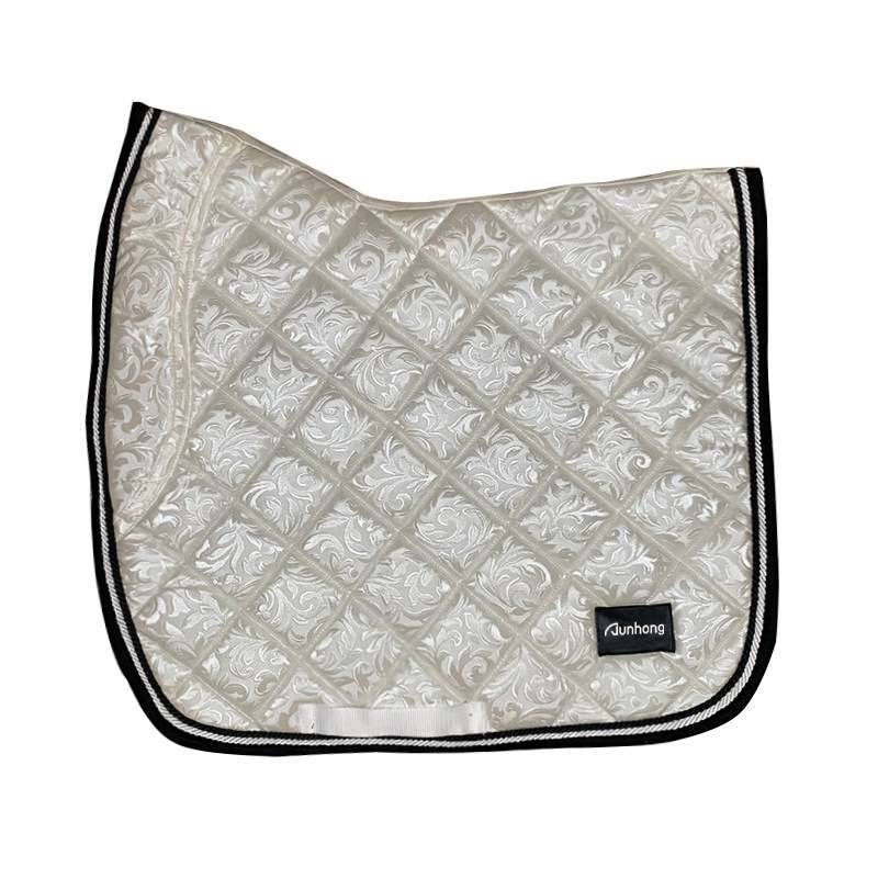 Explosion equestrian supplies training dedicated sweat -proof air -breathable and anti -grinding saddle horse saddle mats trade