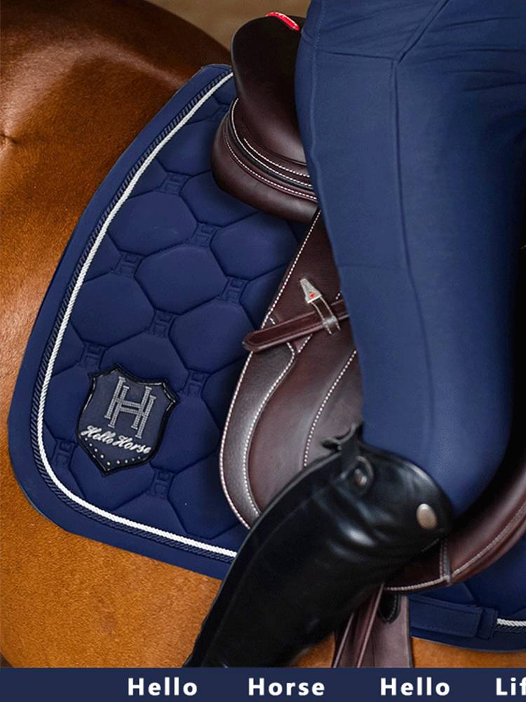 Hello Horse saddle cushion Horse ear hood horsepower tie equivalent three -piece set of color obstacles race sports