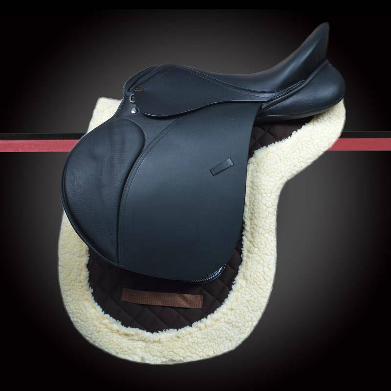 New British Equestrian saddle -shaped saddling sweat drawer thickened small square cotton ride ride sweat pad