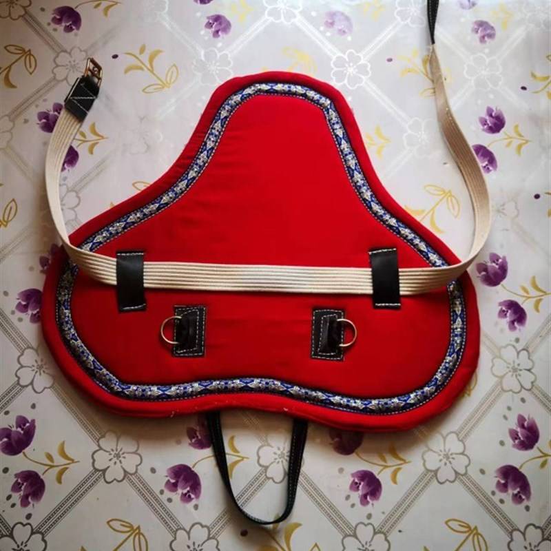 The new spatula riding saddle, a splash, a saddle horse horses horses horses horses horses horses horsema