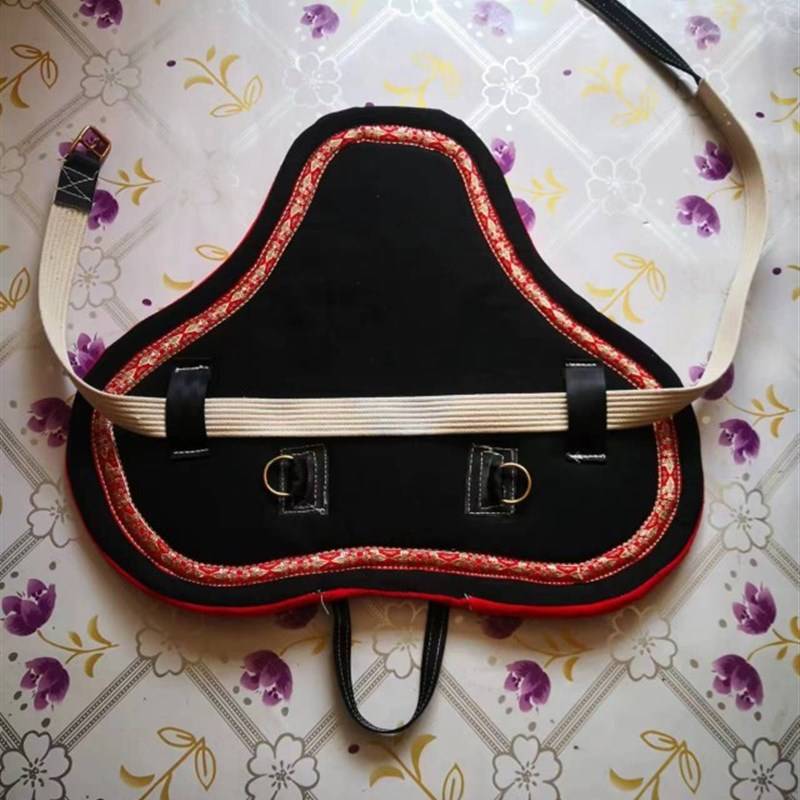 The new spatula riding saddle, a splash, a saddle horse horses horses horses horses horses horses horsema