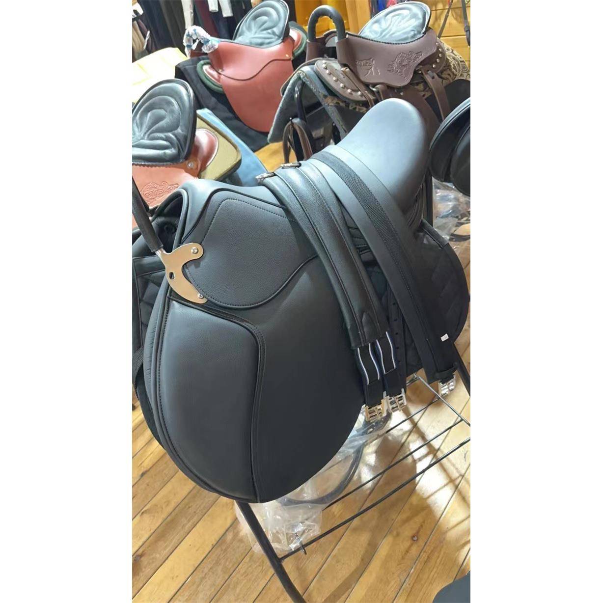Comprehensive horse saddle full set of horse saddle cushion super fiber coach big saddle horse machis partarisha products