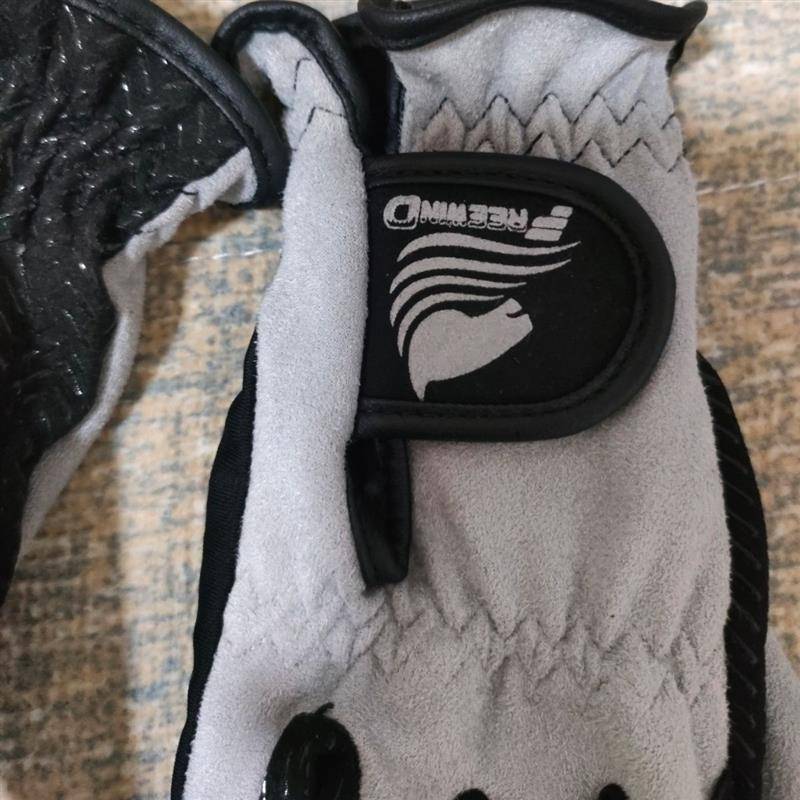 Silicone Equestrian gloves, non -slip, wear, wear resistance, comfortable and breathable four seasons riding glove men's horse riding female riding equipment