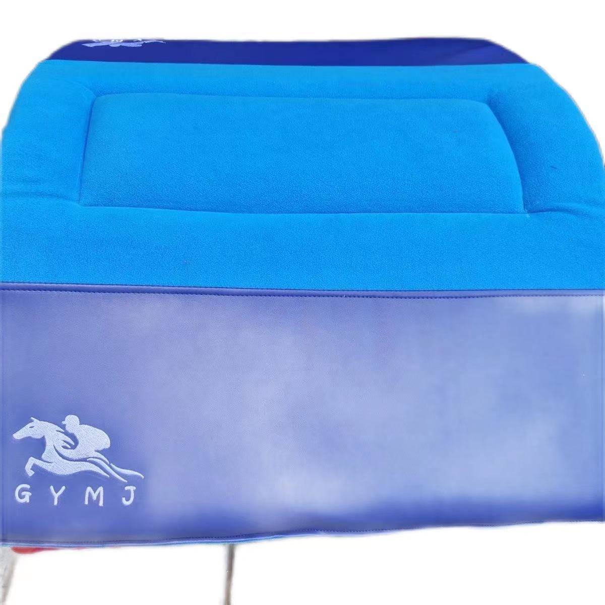 A saddle pad with a thick saddle sponge pad