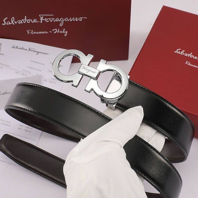 Tied silver button box perforated, 105
