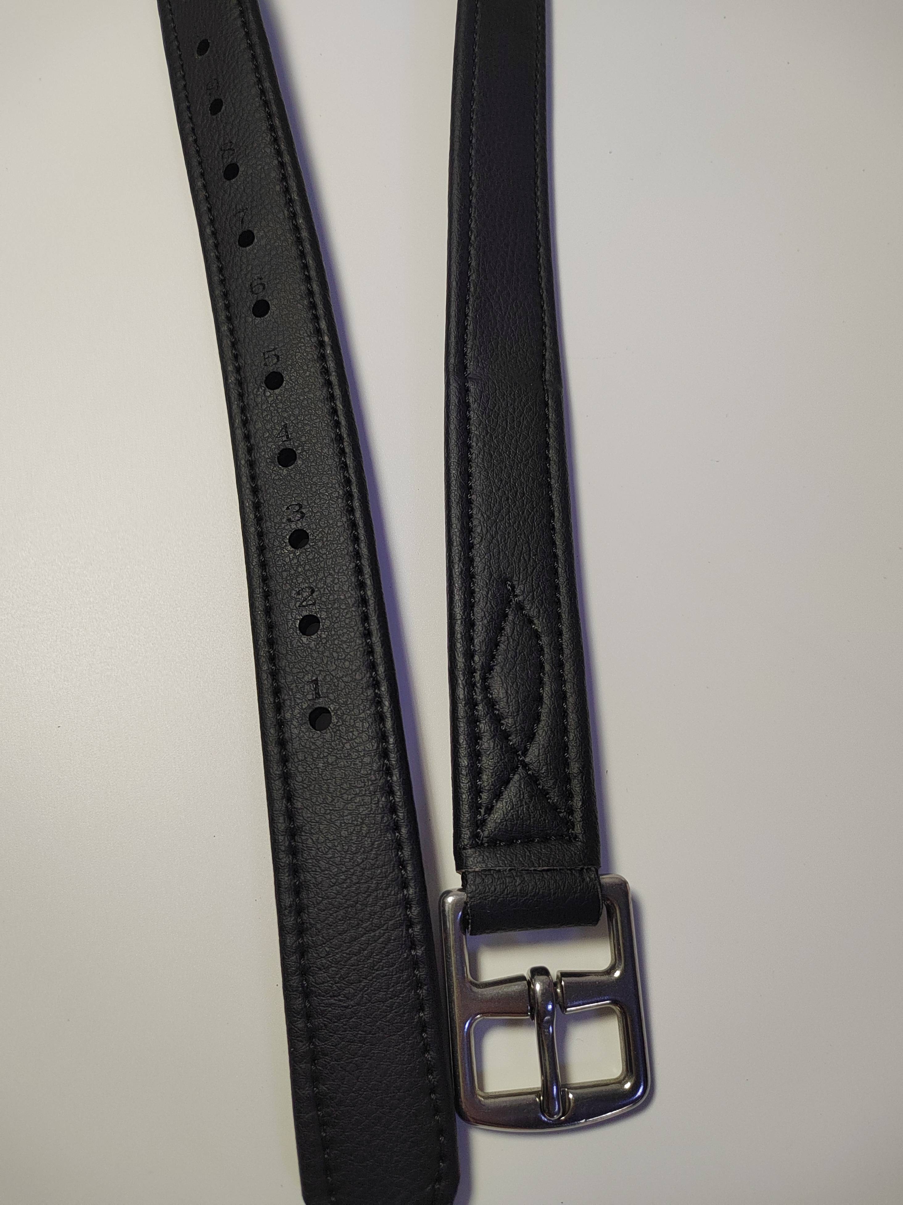 Super-skin ponys with a leg graft and an English saddle