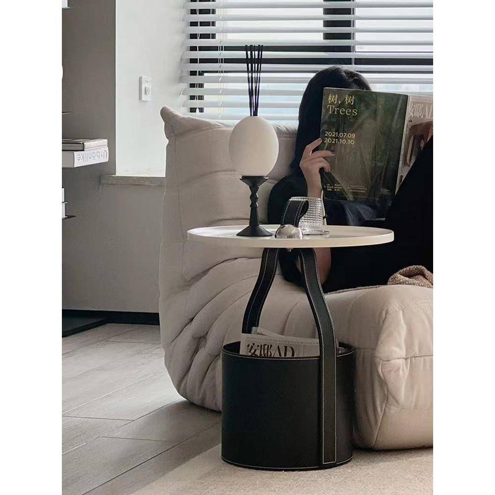 Italian minimalist saddle leather coffin coffee table creative hand around a few light luxury high -level sensor designers storage bedside table