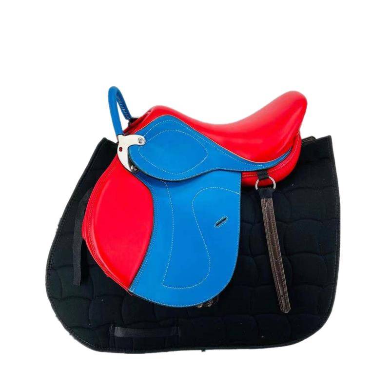 A package of horse saddles full of horse-skin trainers, horse-backed, pony-backed saddles, horse-stealing