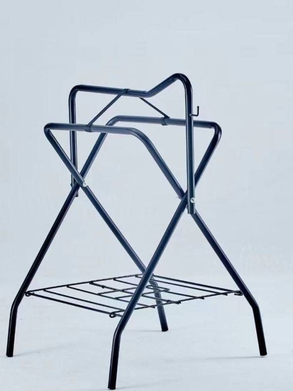A horse's saddle rack, a sweating pad, a stainless steel saddle, a spinning saddle, and a saddle rack
