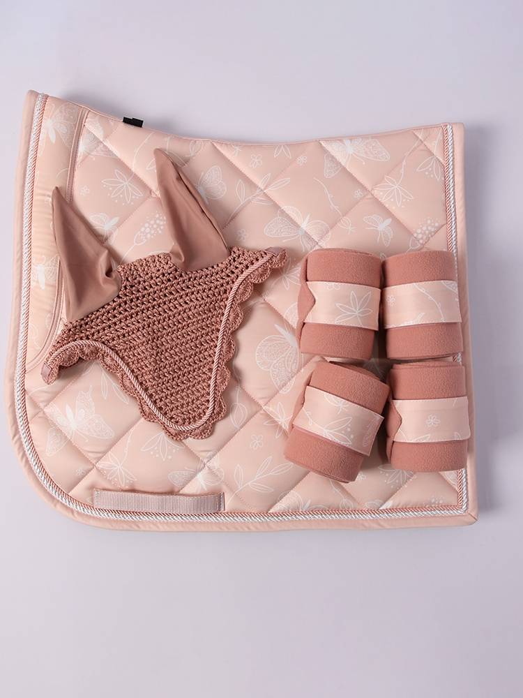 TF horse coral powder horse saddle cushion suits dance sweat -stringed sweat pads pads puppet supplies full set of leggings earmuffs