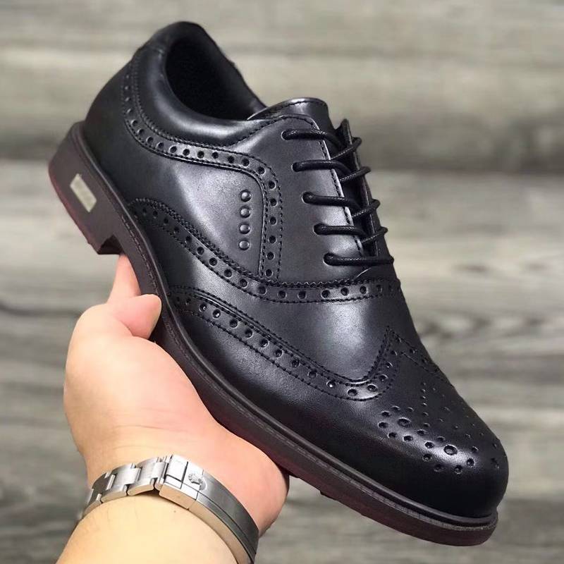 New men's golf shoes waterproof and breathable Golf Shoes Step Shoes Male British Wind Brock Leather Shoes