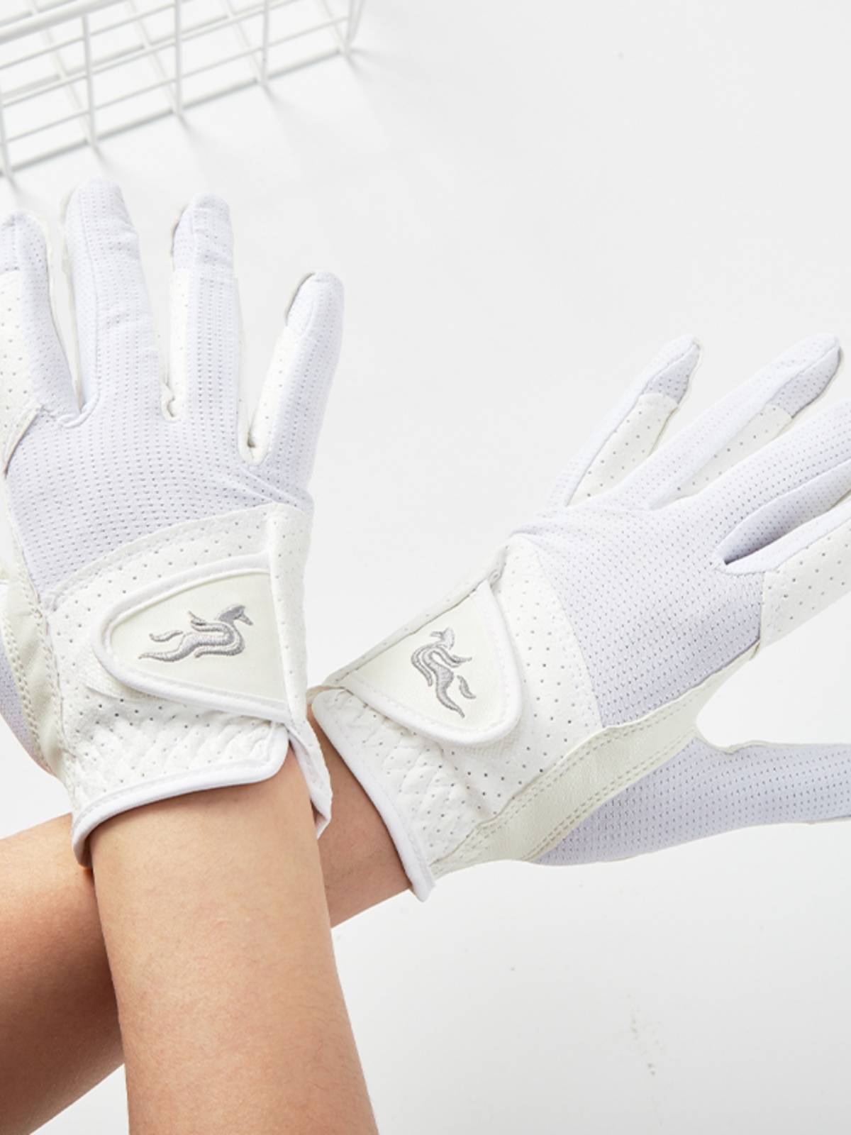 Summer equestrian glove adult riding gloves white competition training riding gloves breathable female equestrian supplies
