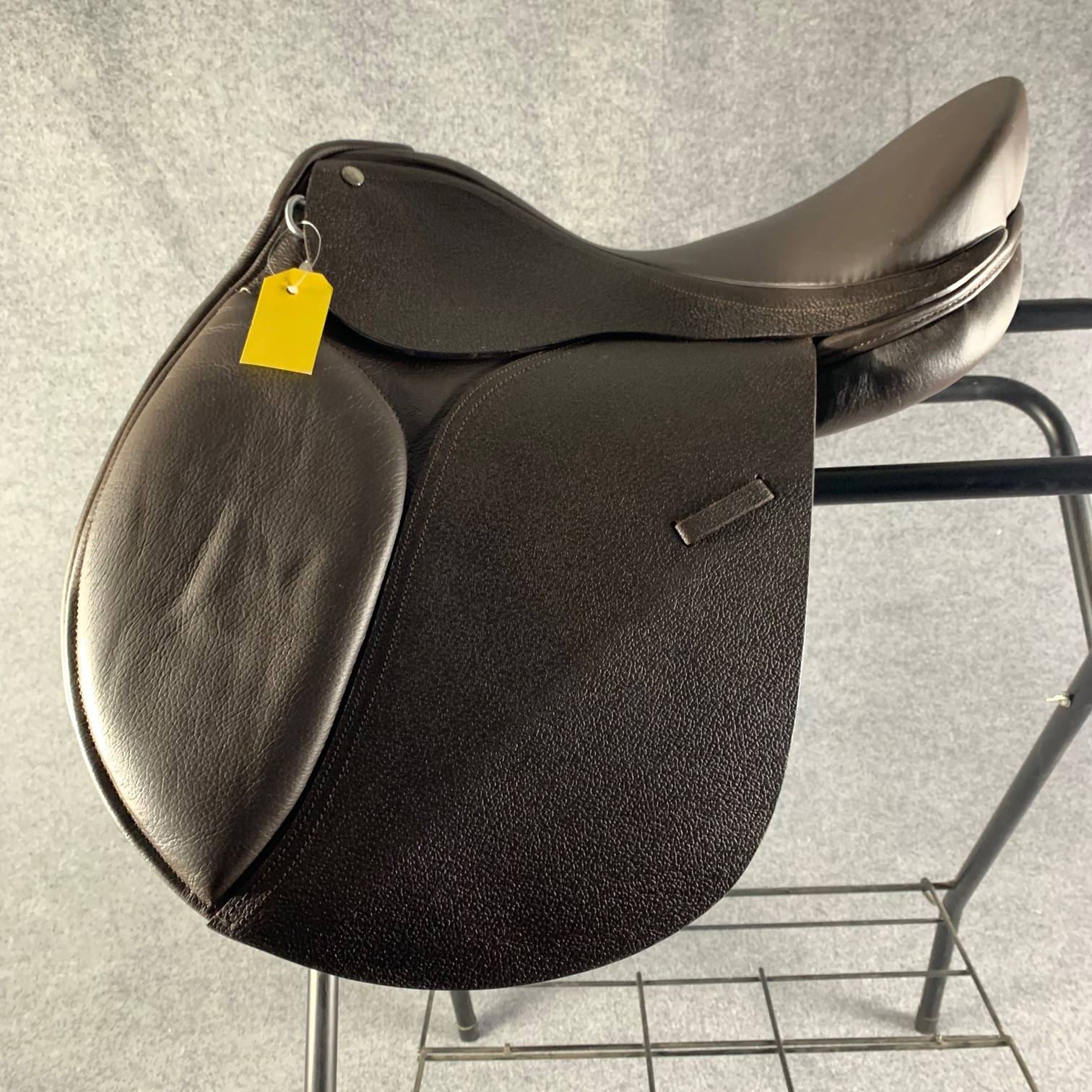 Cater British saddle -style saddling cowhide comprehensive saddle horsema supplies non -western saddle full -capable saddling Cunnari horses 01