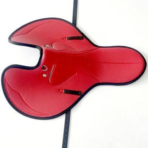 Red saddle