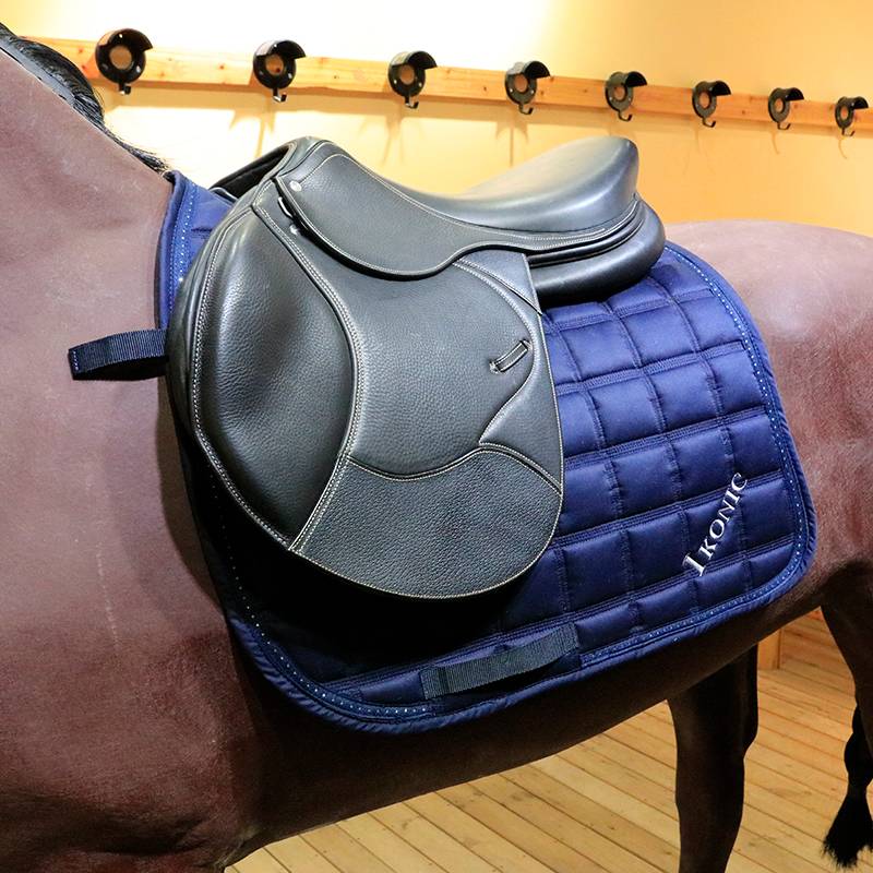 IKONIC dance step saddling saddling pad equestrian sweat -sweat pad sweat -absorbing and breathable equestrian products horse horses