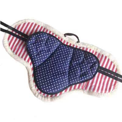 A horse's saddle forebears on horse saddles and saddles, and a full set of scramblers