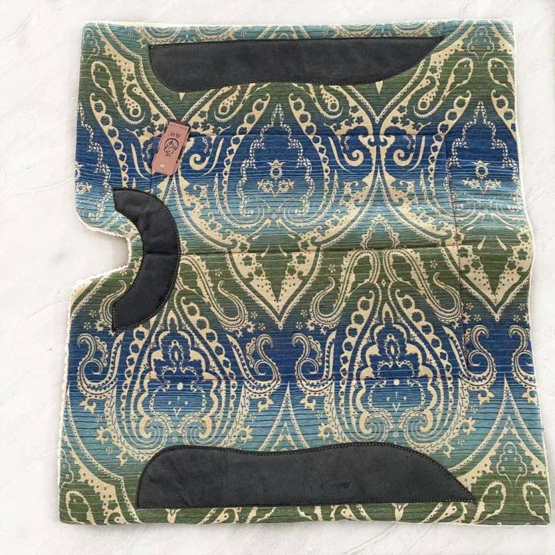 2024 new saddle cushion horse saddle accessory West saddle pad endurance saddle pad thickened felt sweat pad rider riding