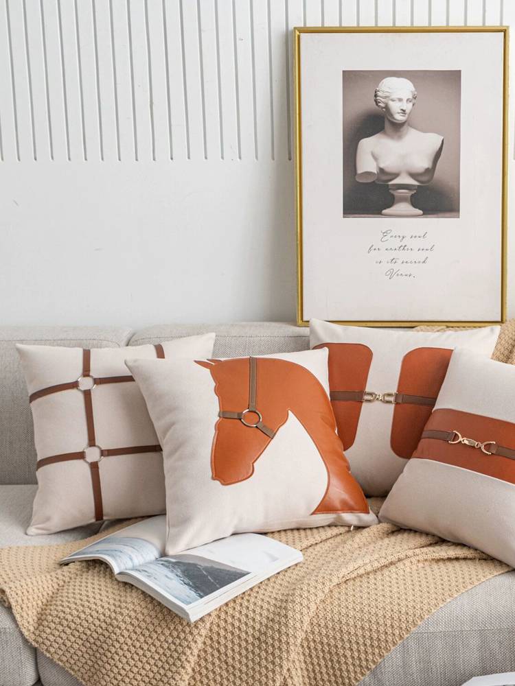 New European and American light luxury INS wind creative imitation leather saddle horse head sofa pillow pillow pillow pillow double -sided cushion