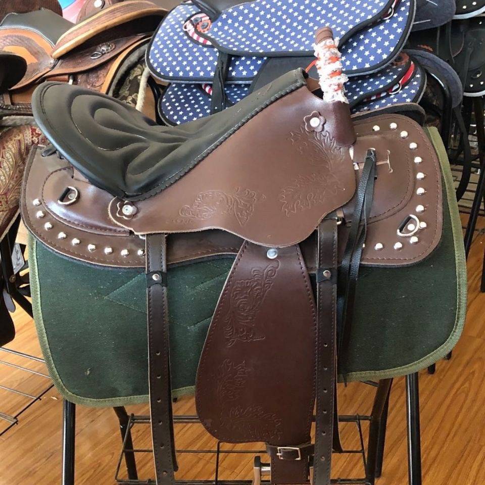 Special offer saddles full set of cowhide western carved saddling saddling big saddle tourists ride the saddle