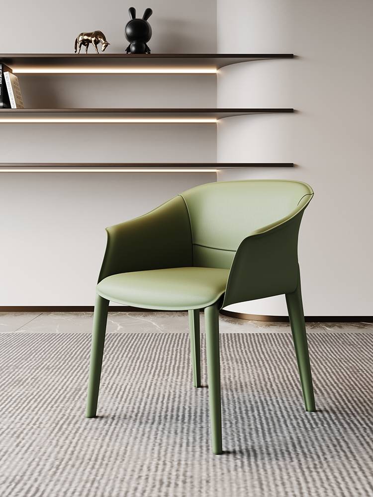 The saddle-covered chair home uses a modern, simple tea chair, a light luxurious armchair, a very simple designer's library chair