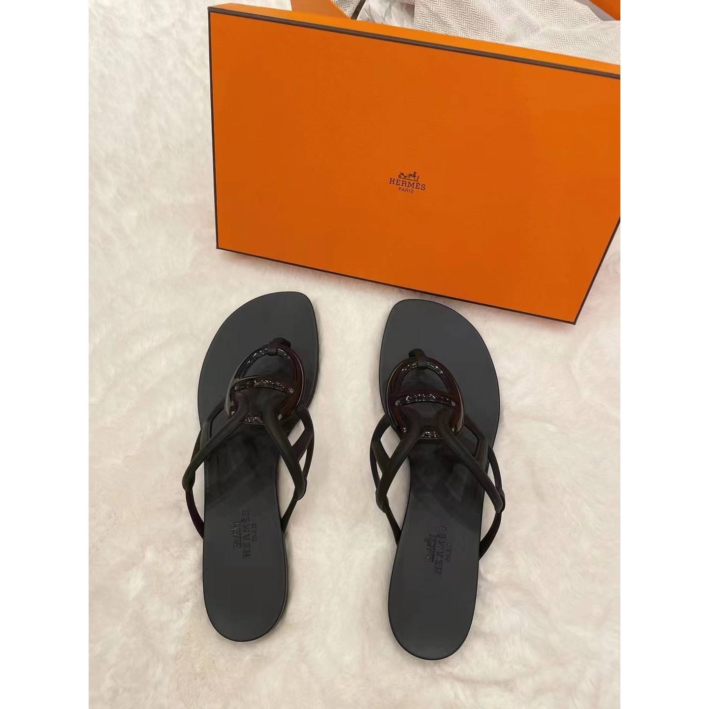 HERMES Hermes Pig Nose Slipper Sandals Classic Black Silver Lefu Shoe Sports Shoes