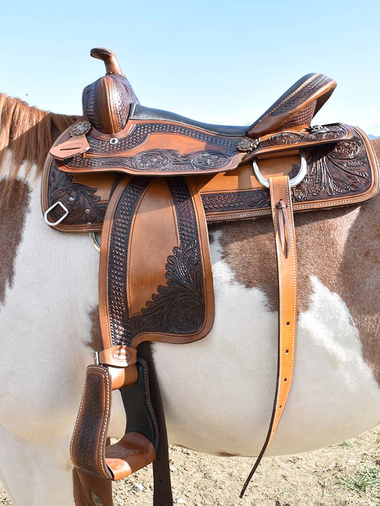 Century Jiurui Western Sadewood Sadford Palastine Products Cowcut Riding Equipment A full set of horses horses in the western Sedarona