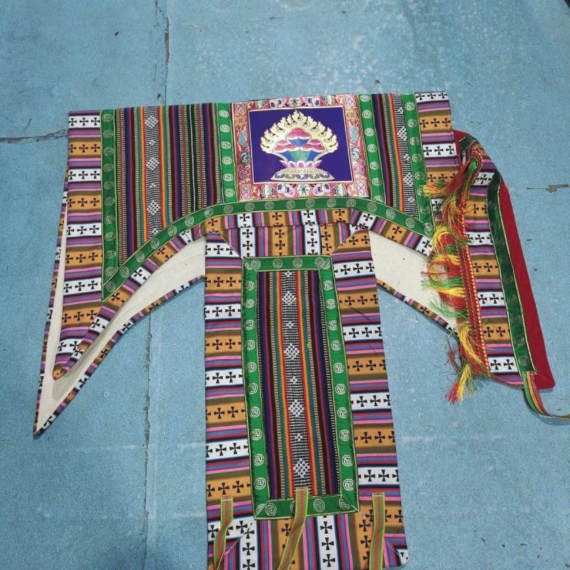 National belly belt felt embroidered flower horsepower characteristic Tibetan horses horses horses hanging sandwich saddle horses with Tibetan wall decoration