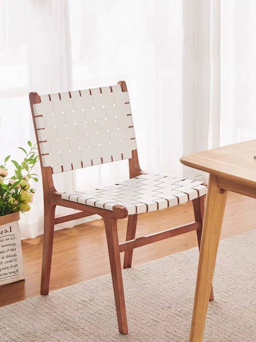 Nordic minimalist modern saddling dining chair home back real wood chair restaurant coffee shop saddling chair