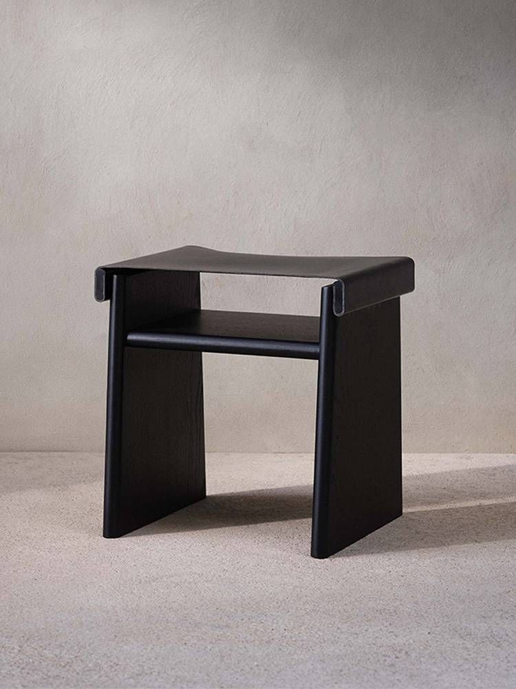 Yiban minimalist black saddling leather sofa stool bedroom solid wood square makeup stool living room home short stool shoe stool