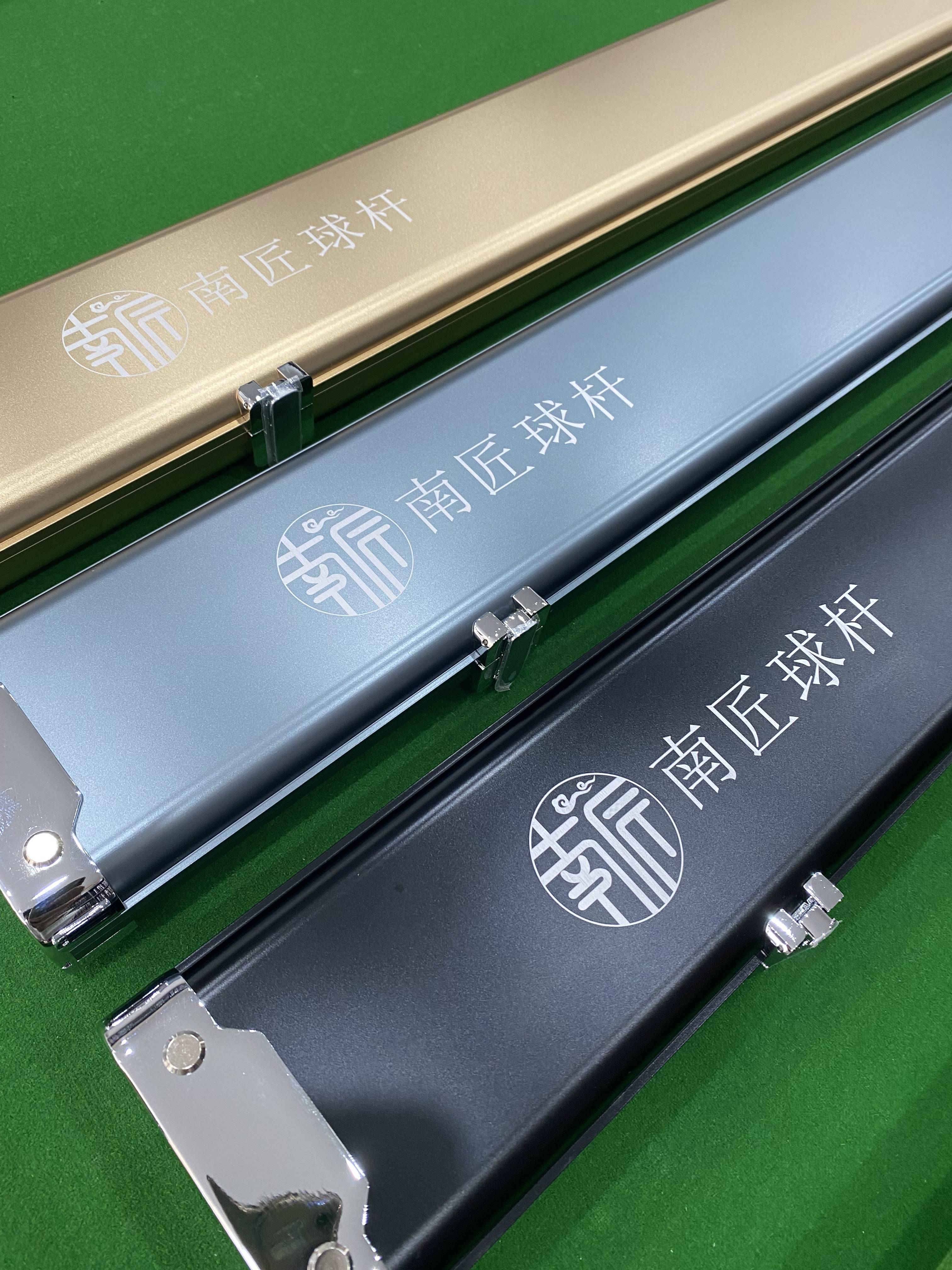 Three -grooved pilling rod boxes can be poured and jumped, waterproof, wear -resistant, wear -resistant, moisture -proof and anti -compressive memory sponge does not deform