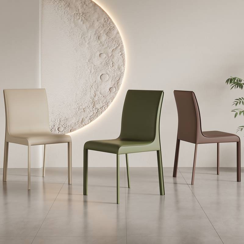 The saddle-skin designer's Nordic-seat home with a simplistic table-and-seat room with a back seat