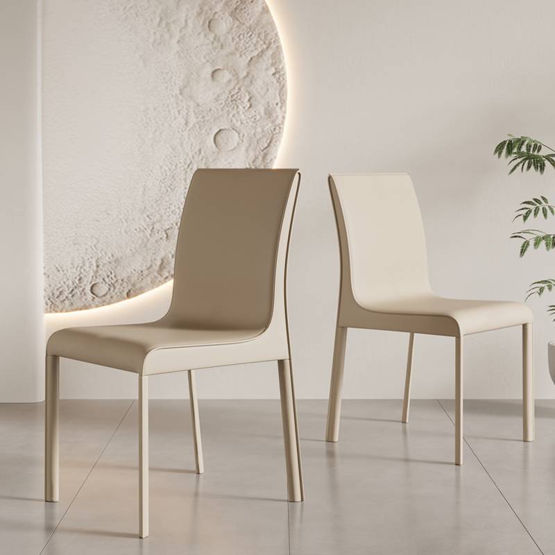 The saddle-skin designer's Nordic-seat home with a simplistic table-and-seat room with a back seat