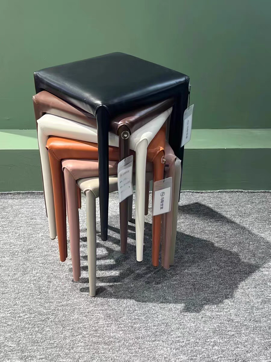 The saddle chair