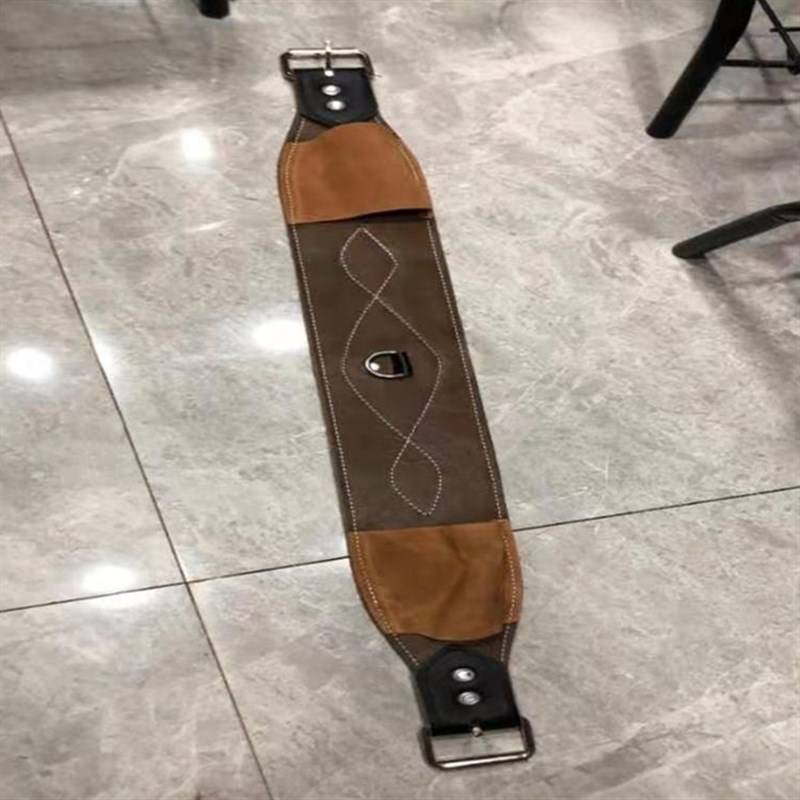 West saddle with a west belly with a west saddle with a west saddle