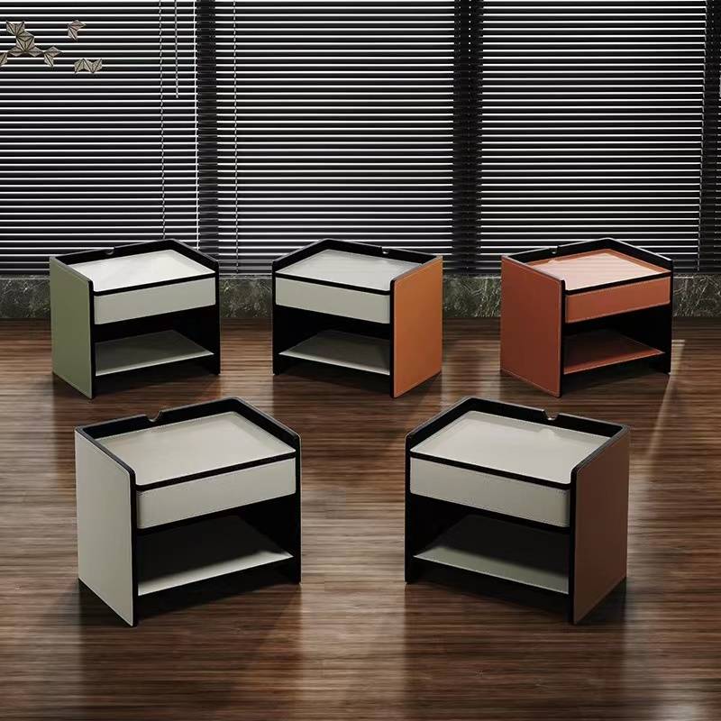 Italian minimalist horse saddle bed headcase bedroom light luxury modern cabinet storage storage designer square bedside cabinet