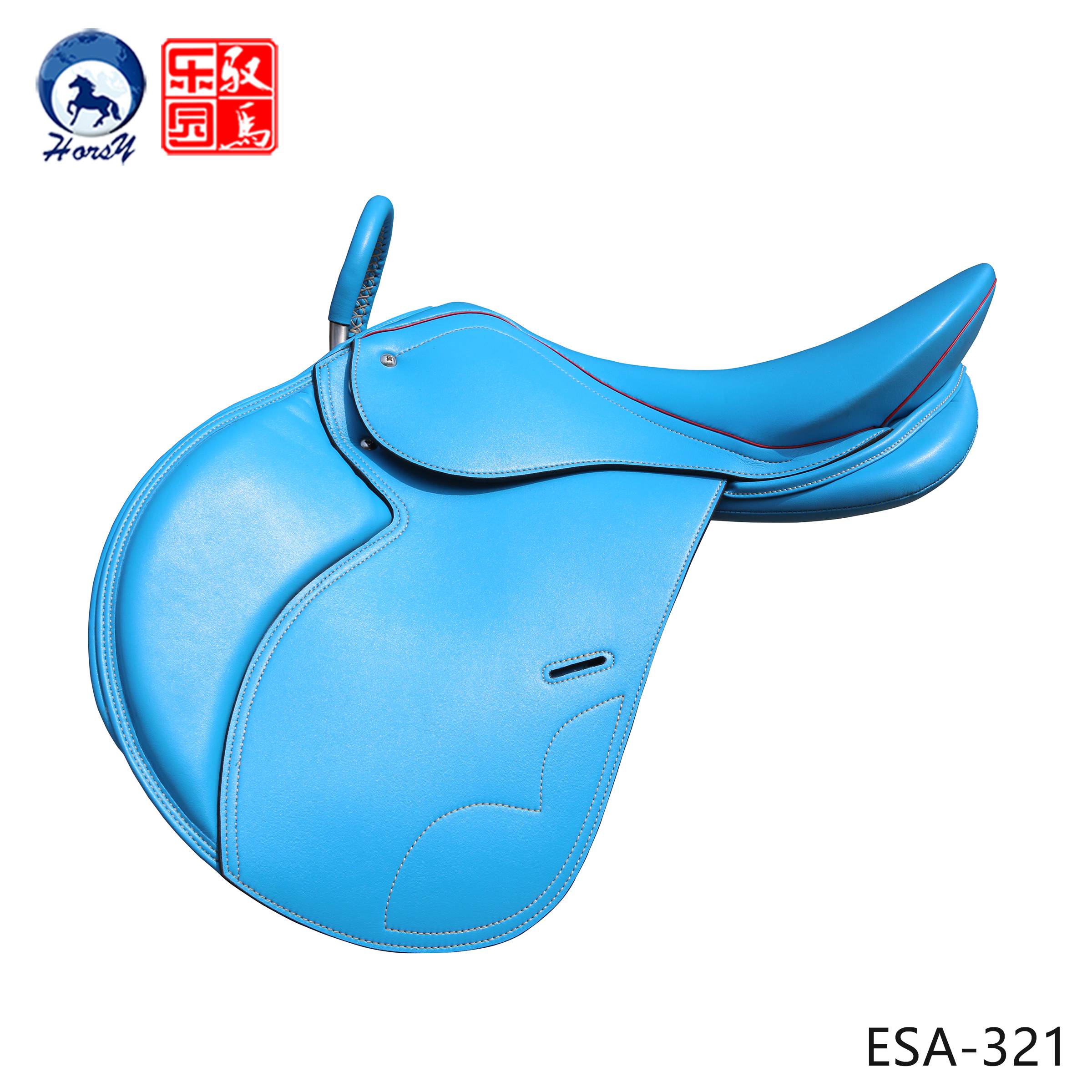 The saddles of the stables, teaching the saddles of the children of the ensembles, wearing a safe ring, and the horse's fittings of the horse