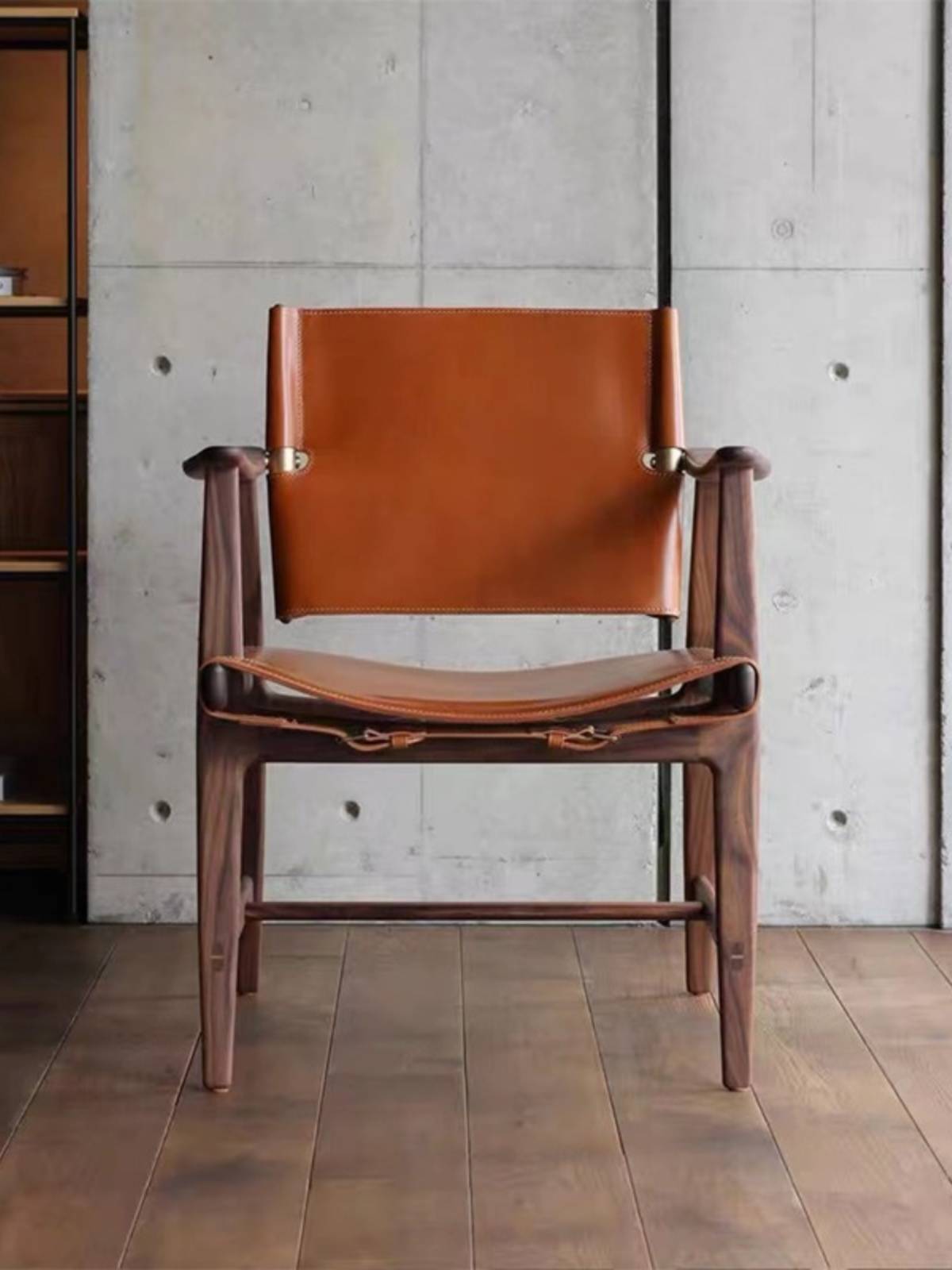 Denmark imported Carl Hansen & Søn designer saddling leather chair dining chair Light luxury inhwat wood back chair