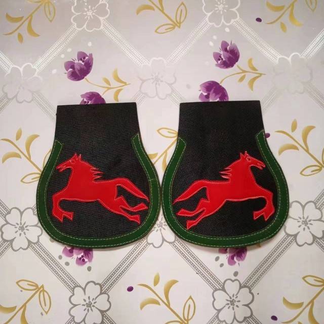Pure leather saddling, small tremor, waterproof, and horses horses horses horses horses horses horses horses horses horses horses horses hippical horses