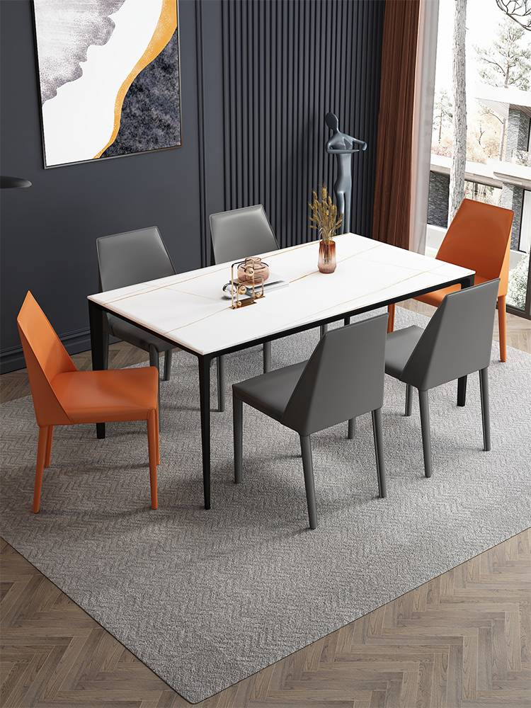 Creamy saddle leather dining chair Modern simple home dining table chair, a minimalist white saddle chair back chair