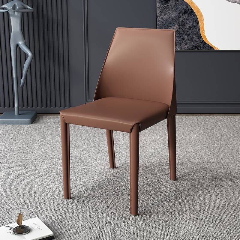 Deep-coloured high-end saddle chair