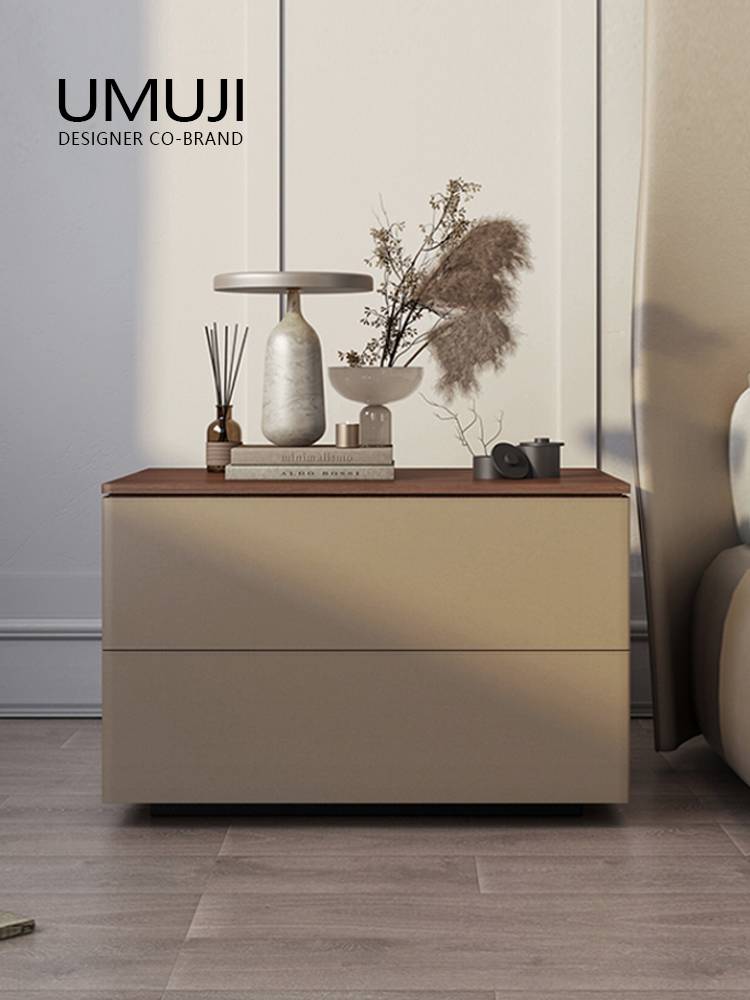 UMUJI Italian bedside cabinet home high -end saddle leather modern minimalist bedroom designer Hao Tao color storage cabinet