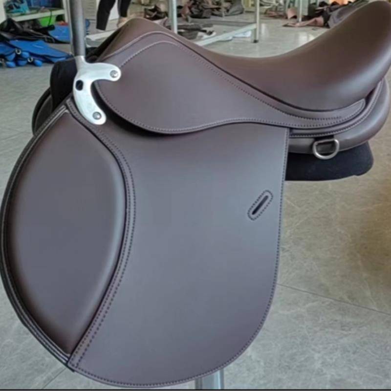 Brown naked saddle